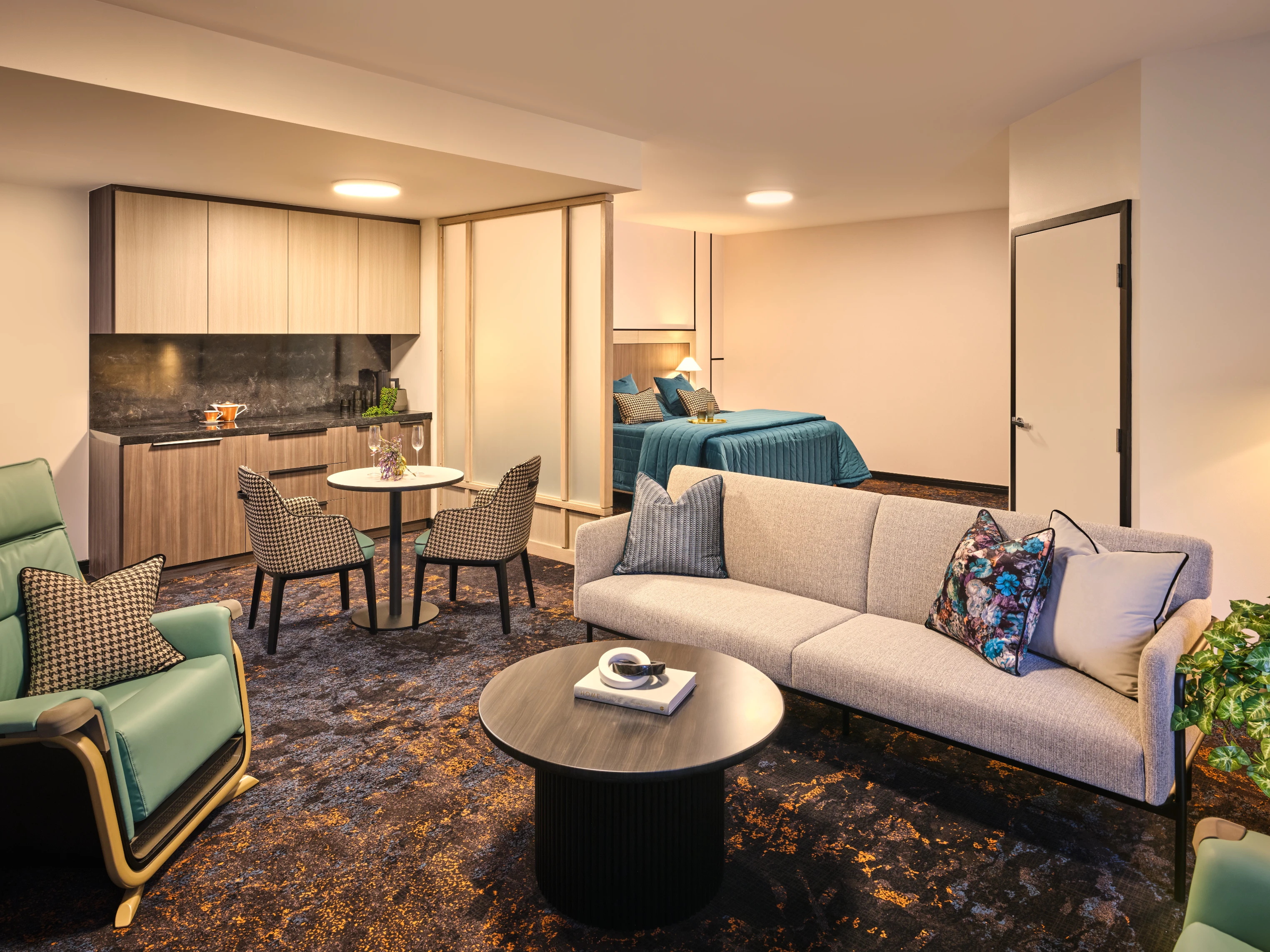 Pathwayes Executive Couples Suite